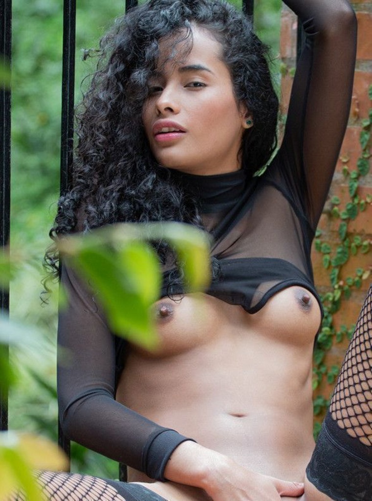 Kurtköy Genç Escort İlayda 88 Beden